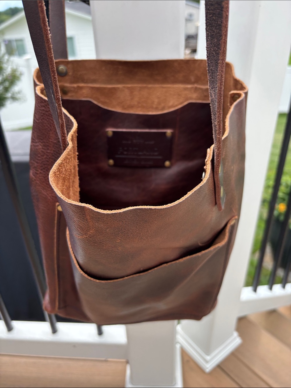 Women's Brown Leather Tote Bag — Minimal Leather Shoulder Tote